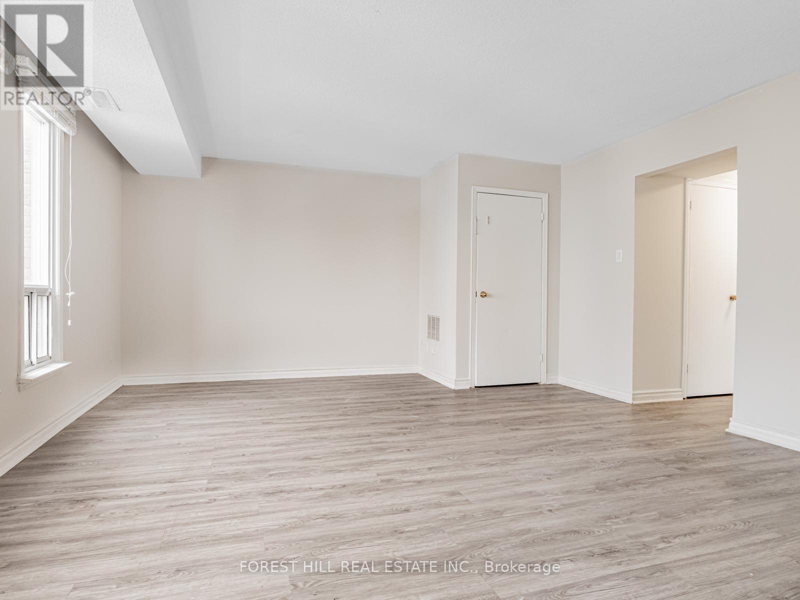 25 - 16 Rexdale Boulevard, Toronto, Ontario  M9W 5Z3 - Photo 9 - W12536992