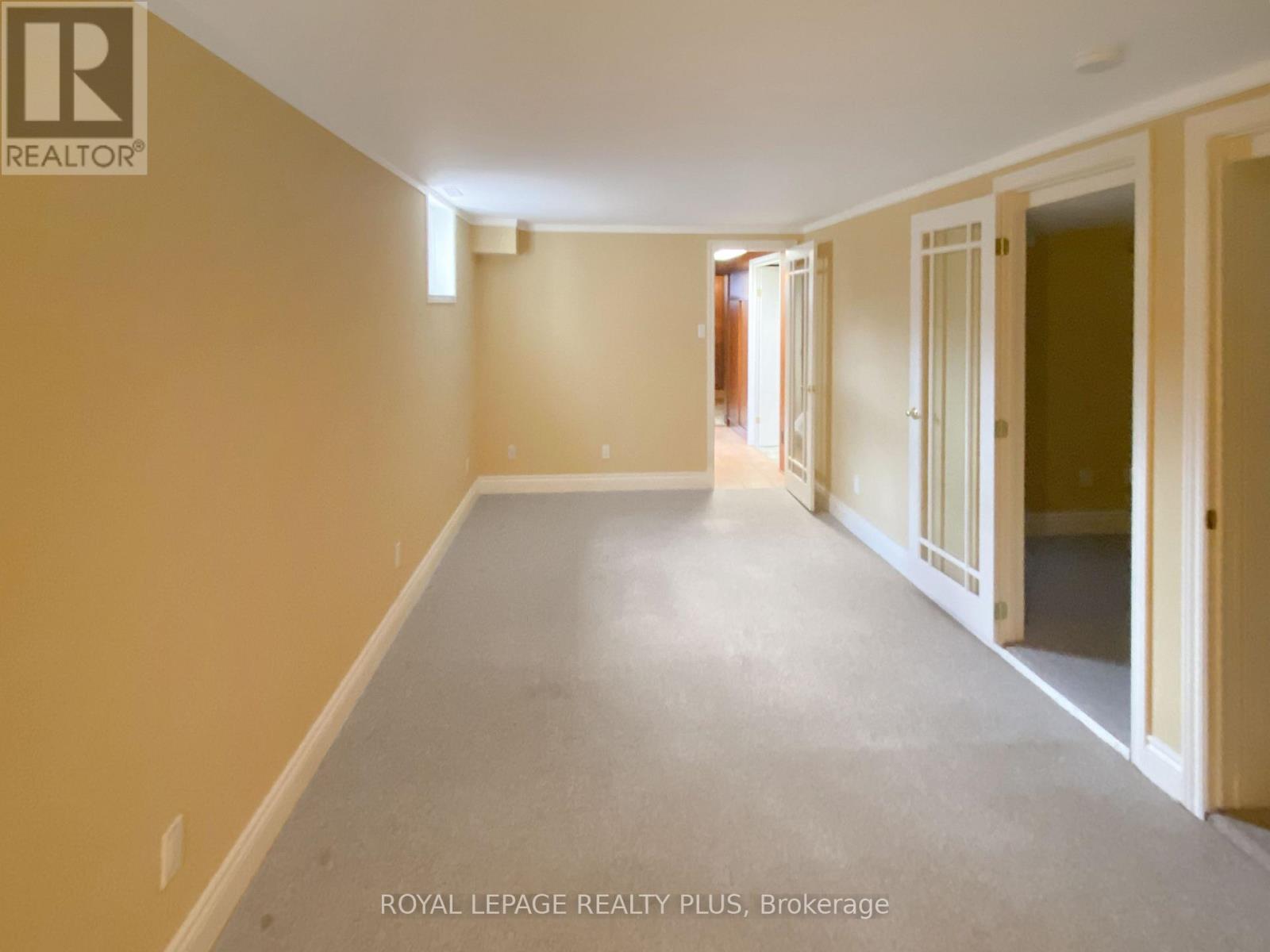 1604 Clarkson Road N, Mississauga, Ontario  L5J 2X2 - Photo 19 - W12537024