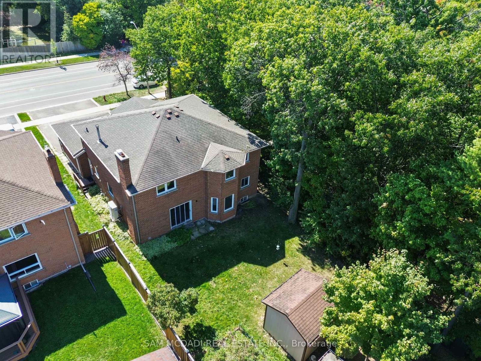 459 Glenashton Drive, Oakville, Ontario  L6H 4W6 - Photo 31 - W12537034