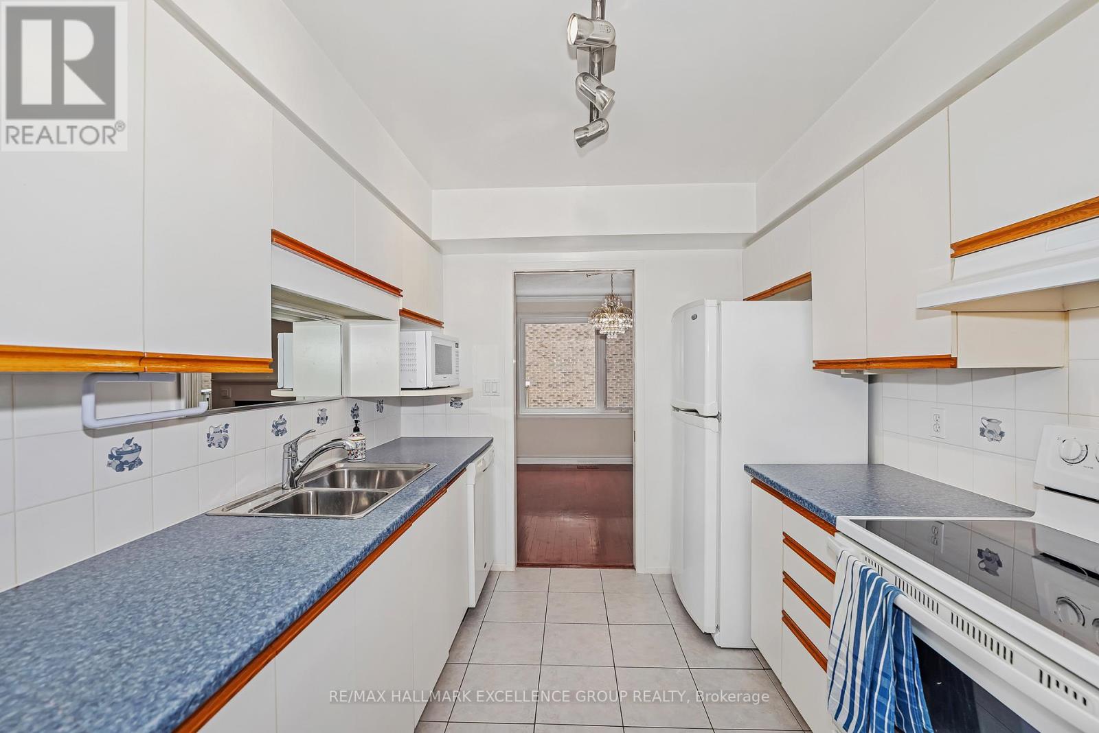 67 - 710 Coronation Avenue, Ottawa, Ontario K1G 4G7 - Photo 13 - X12535712