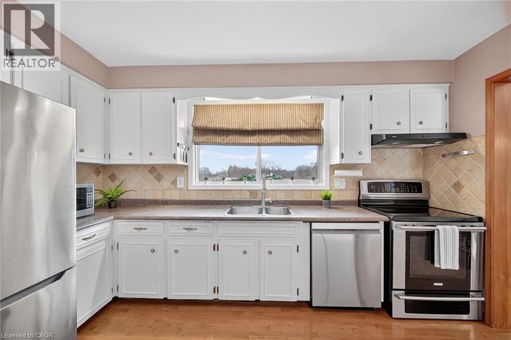 580 Woodhill Road, Flamborough, Ontario  L0R 2B0 - Photo 15 - 40787734