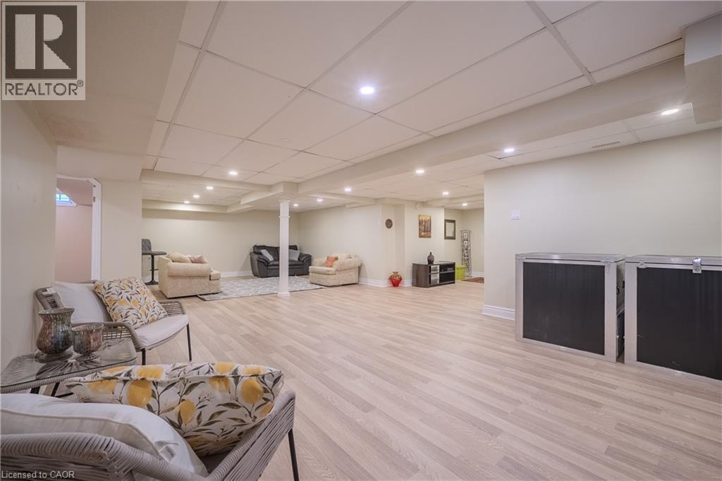 139 Brigade Drive, Hamilton, Ontario  L9B 2B9 - Photo 29 - 40787715