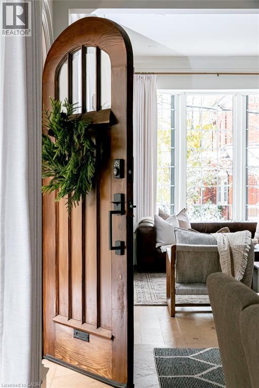 265 Macnab Street S, Hamilton, Ontario  L8P 3E2 - Photo 4 - 40787566