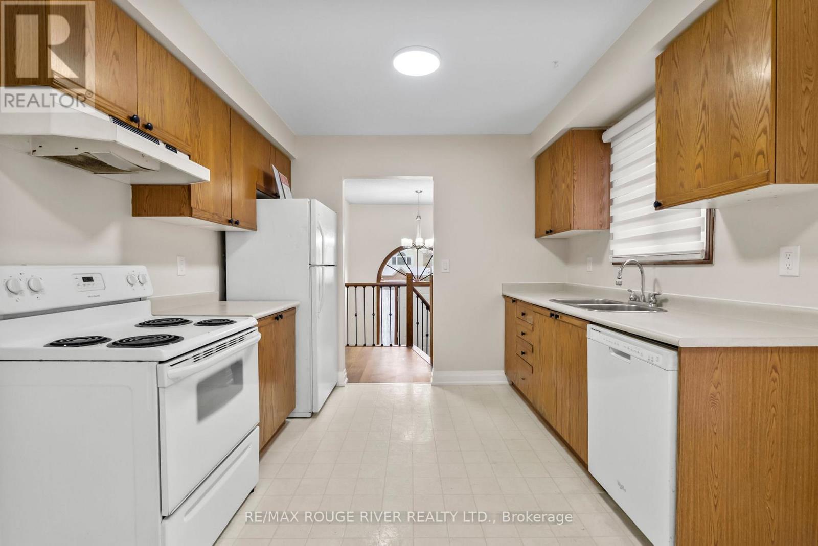 16 Borland Court, Clarington, Ontario  L1C 4T6 - Photo 12 - E12537044