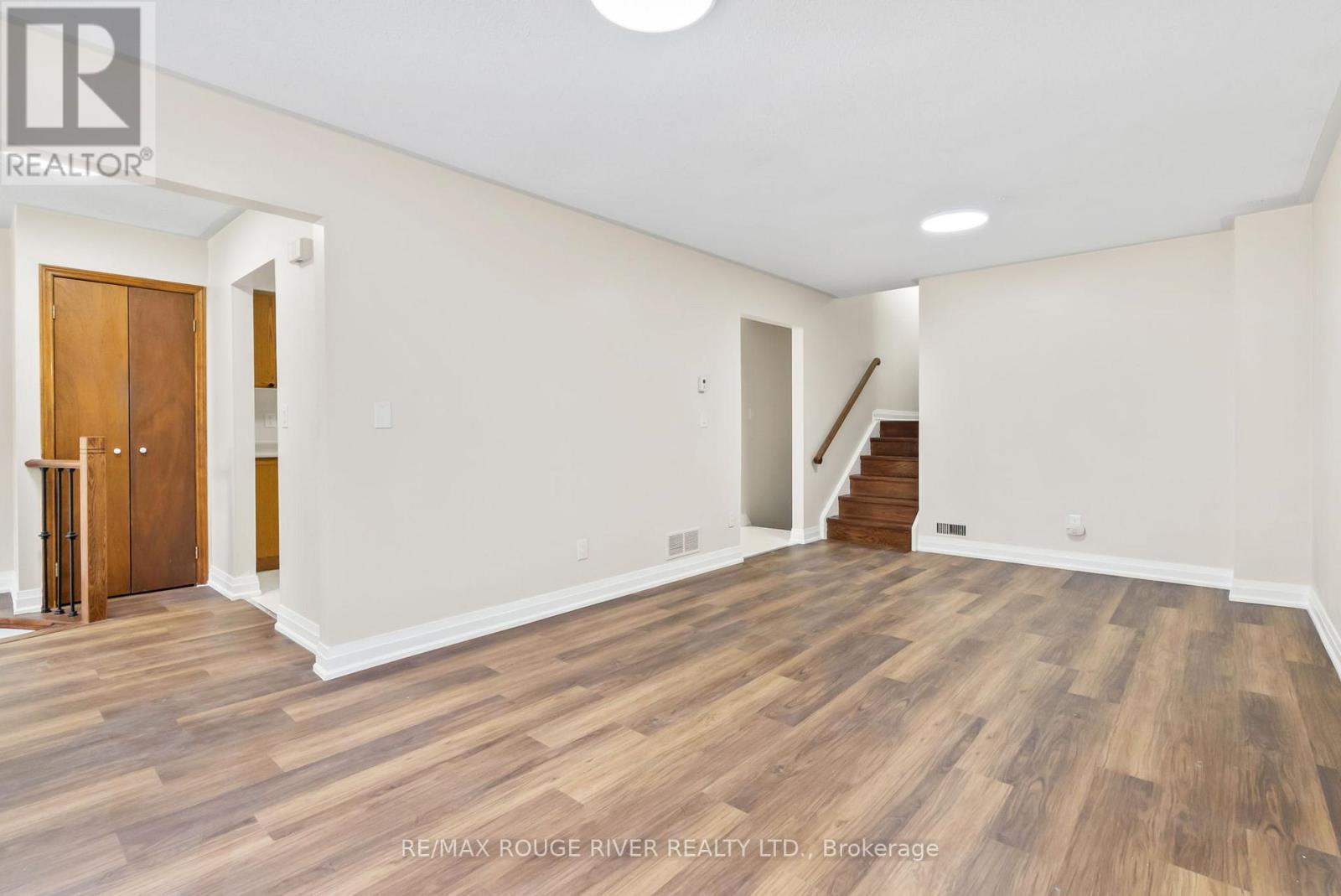 16 Borland Court, Clarington, Ontario  L1C 4T6 - Photo 7 - E12537044