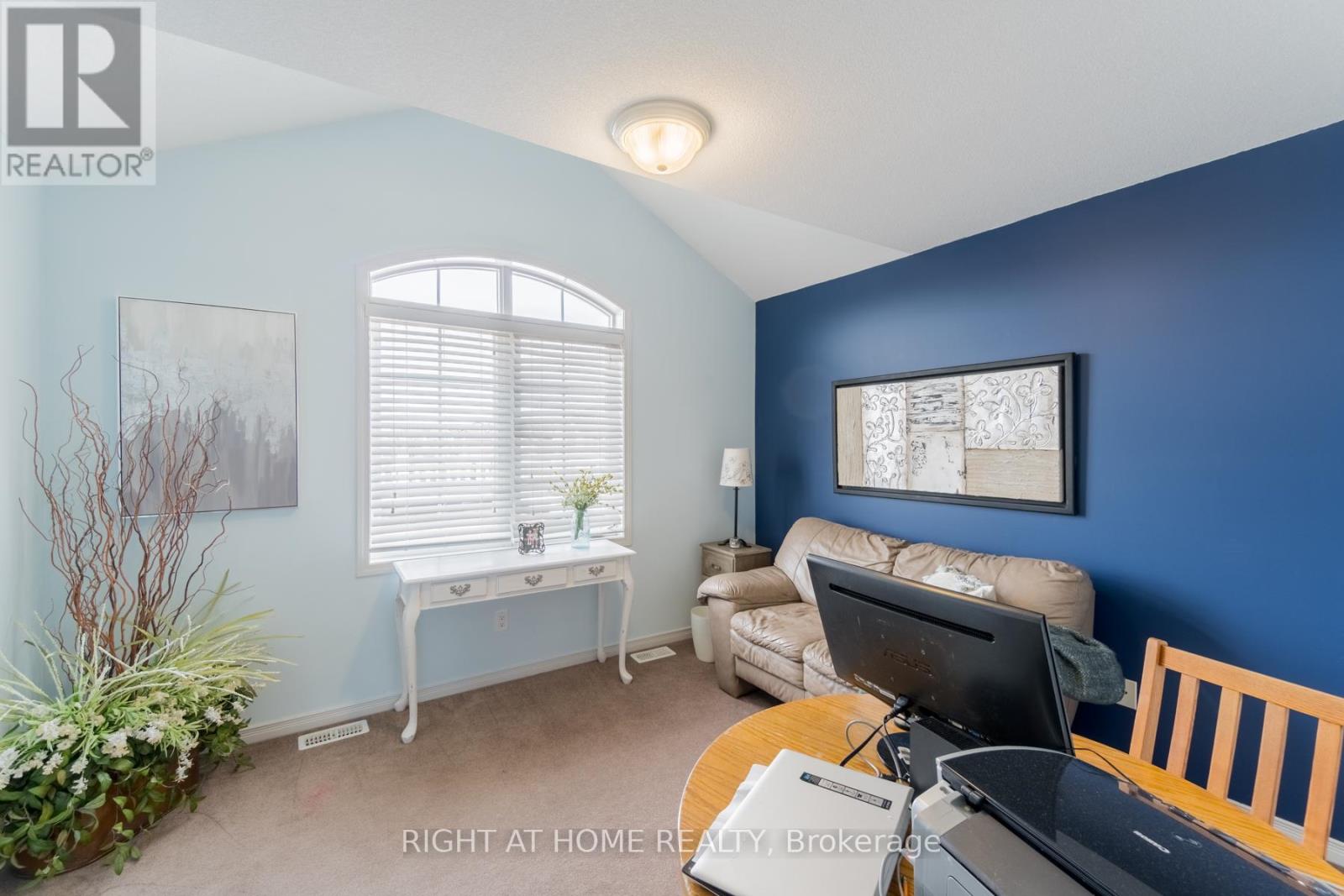 63 Feint Drive, Ajax, Ontario L1T 0E6 - Photo 16 - E12537138