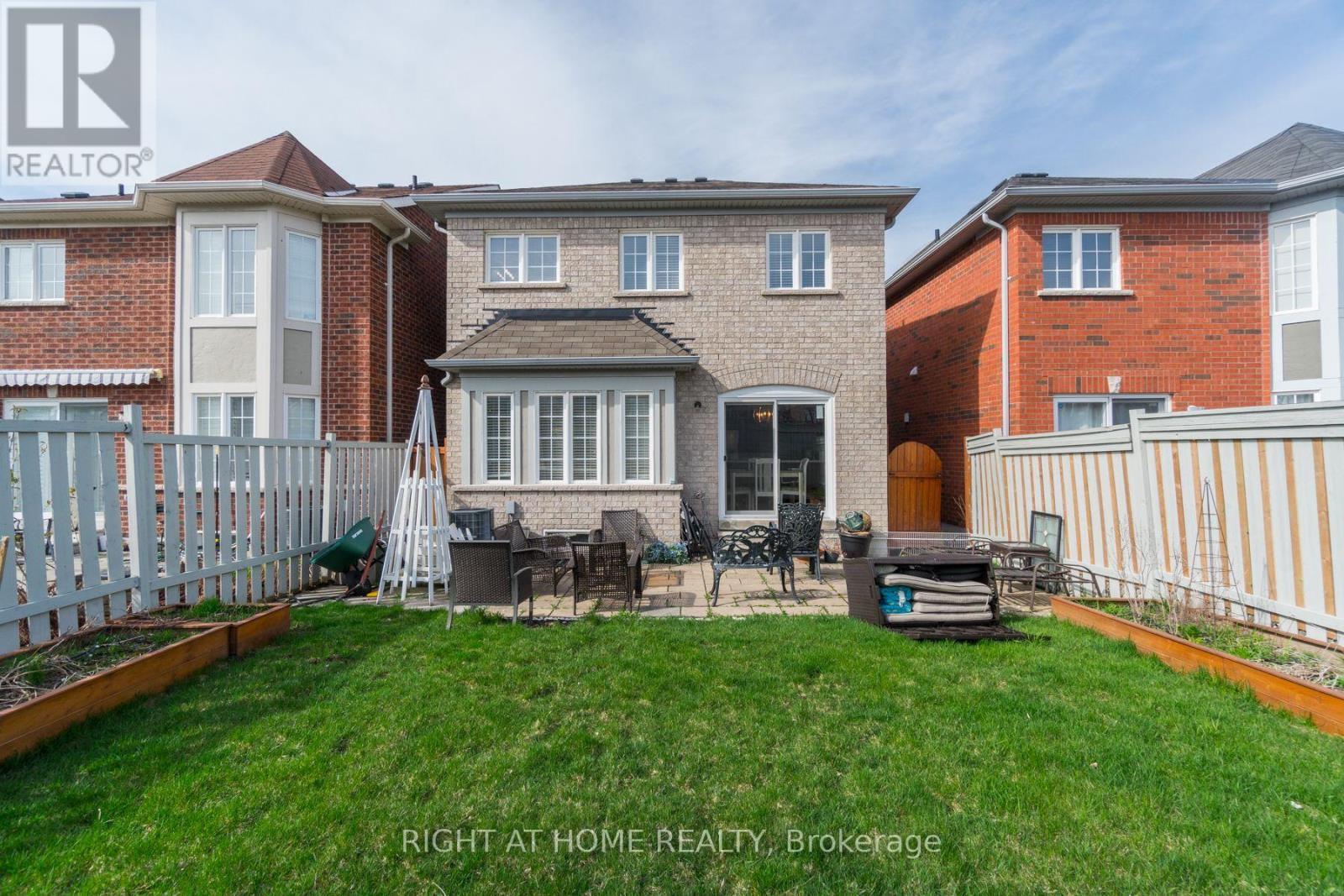 63 Feint Drive, Ajax, Ontario L1T 0E6 - Photo 22 - E12537138