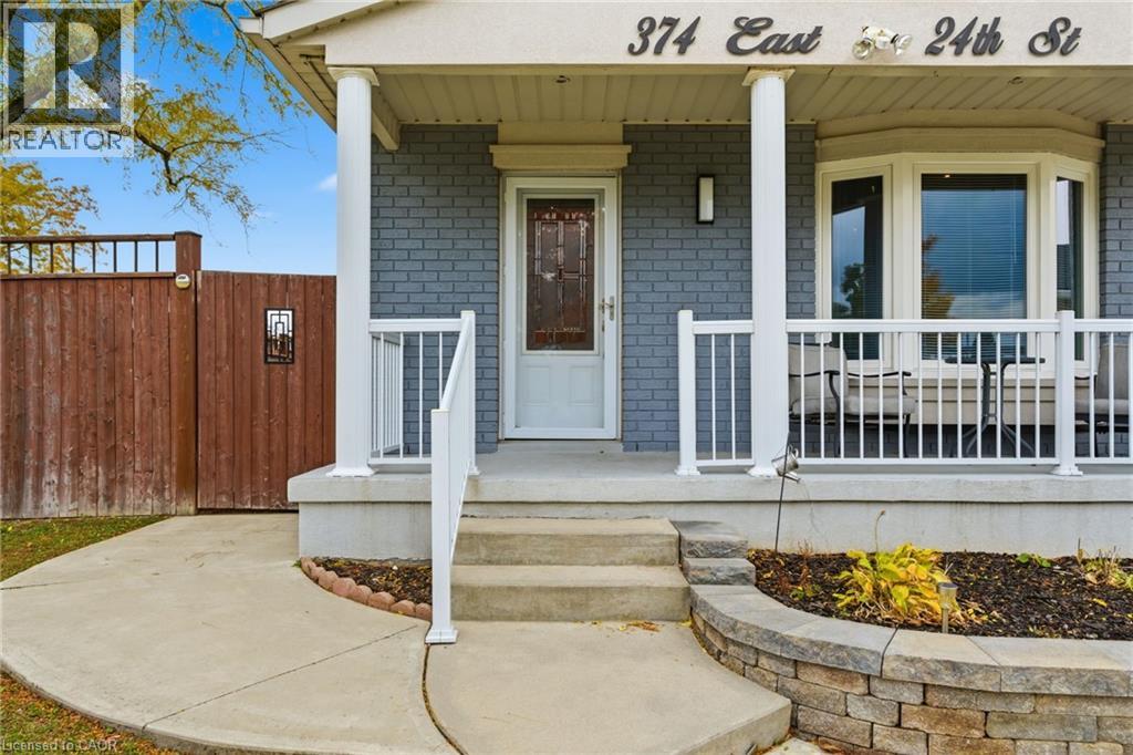 374 East 24th Street, Hamilton, Ontario  L8V 4V1 - Photo 3 - 40785578
