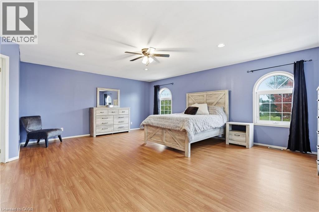 374 East 24th Street, Hamilton, Ontario  L8V 4V1 - Photo 24 - 40785578