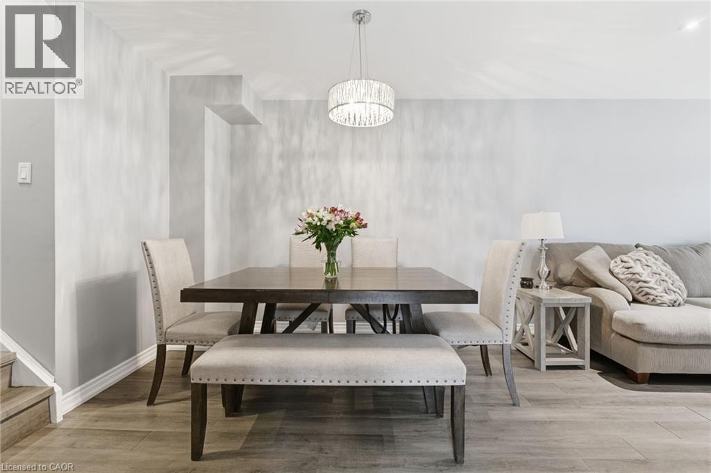 374 East 24th Street, Hamilton, Ontario  L8V 4V1 - Photo 13 - 40785578