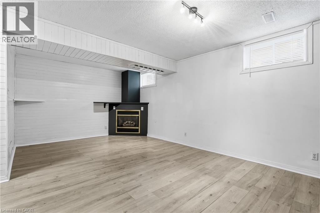 374 East 24th Street, Hamilton, Ontario  L8V 4V1 - Photo 29 - 40785578