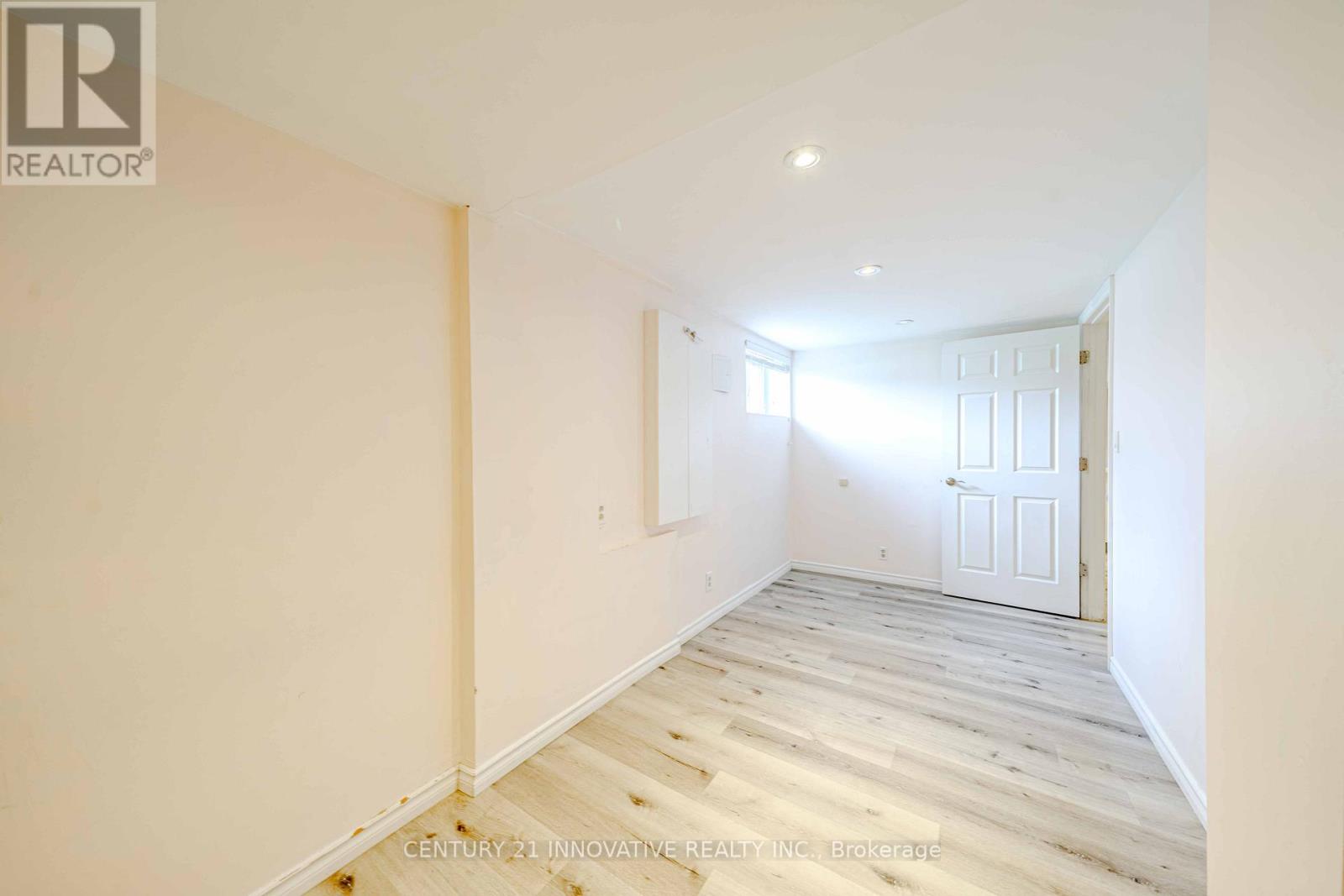 Bsmt - 13163 Bathurst Street, Richmond Hill, Ontario  L4E 2Z3 - Photo 25 - N12484161