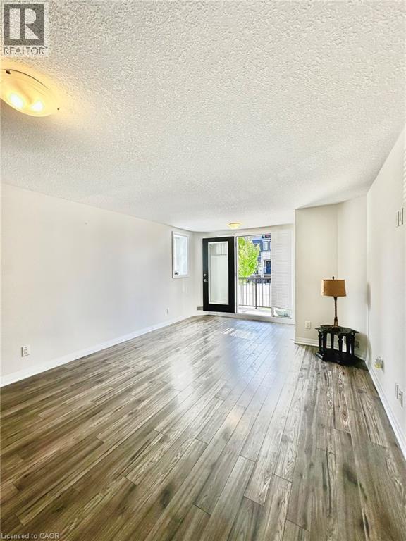 1989 Ottawa Street S Unit# 22f, Kitchener, Ontario  N2E 0G7 - Photo 12 - 40787568