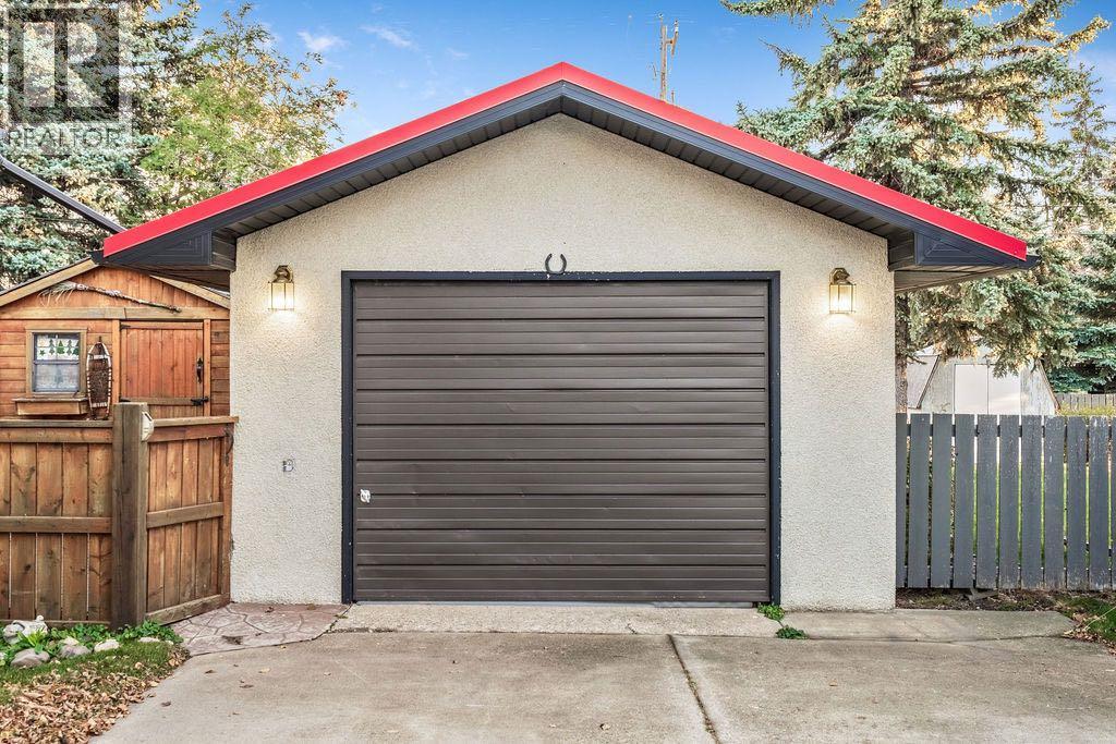 2505 21 Street, Nanton, Alberta  T0L 1R0 - Photo 37 - A2264888