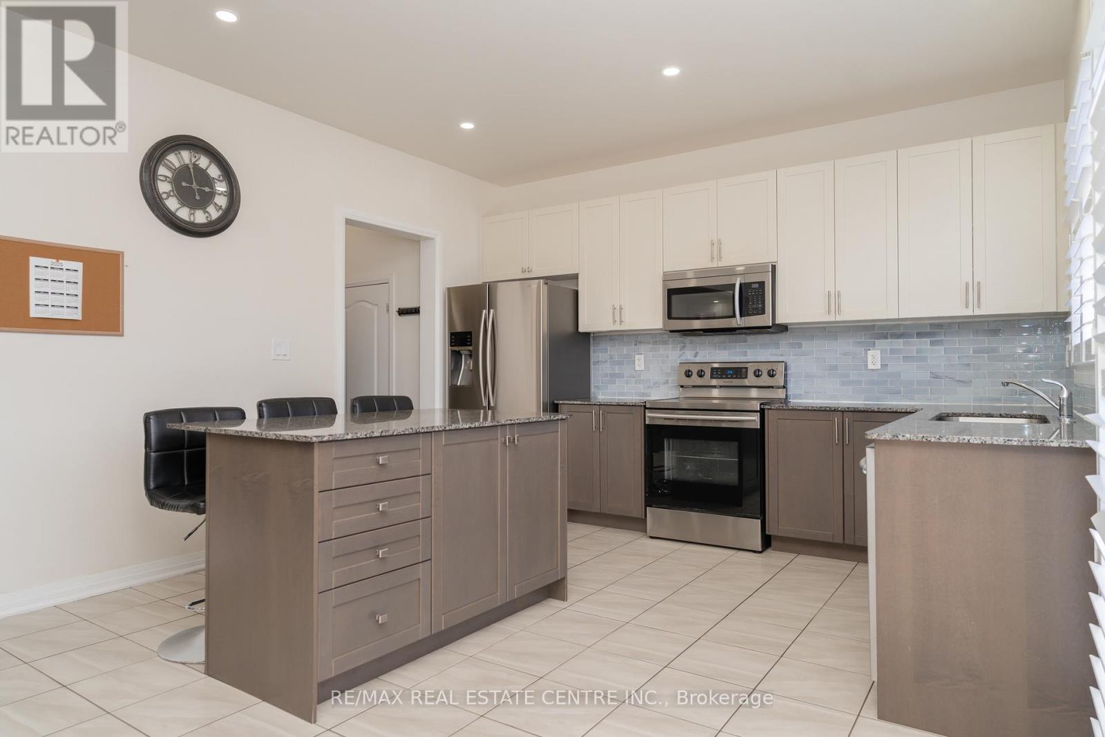 10 Drew Brown Boulevard, Orangeville, Ontario  L9W 6Z6 - Photo 14 - W12405016