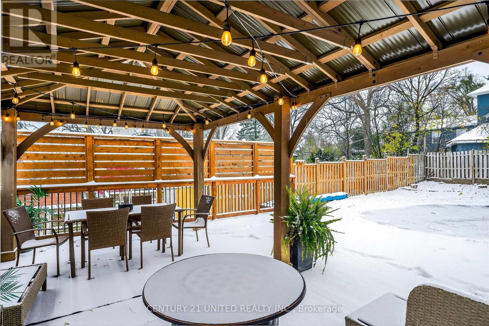 105 Ridgewood Road, Peterborough, Ontario  K9J 1P2 - Photo 45 - X12537074