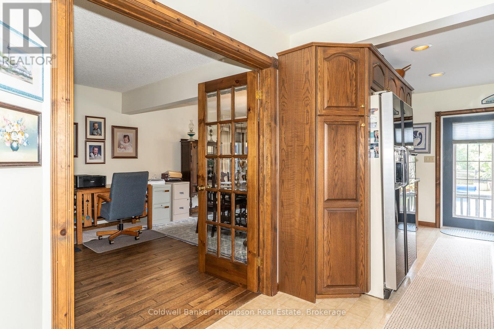 3 Cliff Avenue, Huntsville, Ontario P1H 1G4 - Photo 16 - X12537108