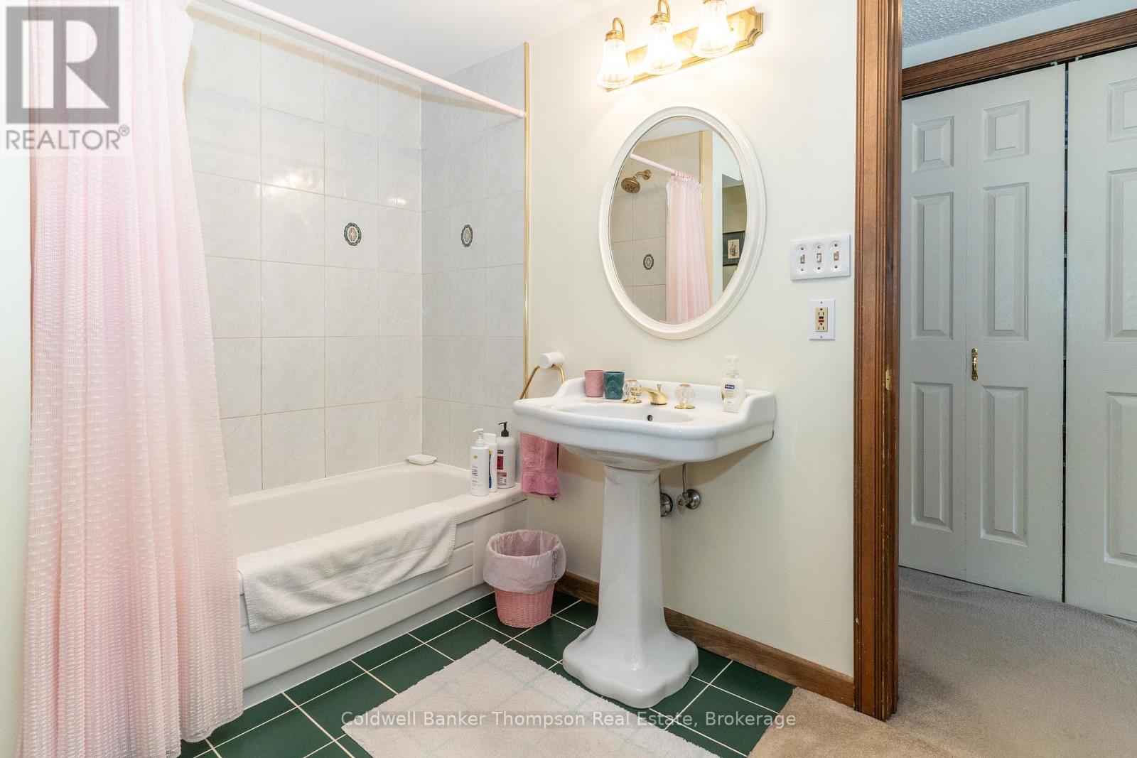 3 Cliff Avenue, Huntsville, Ontario P1H 1G4 - Photo 20 - X12537108