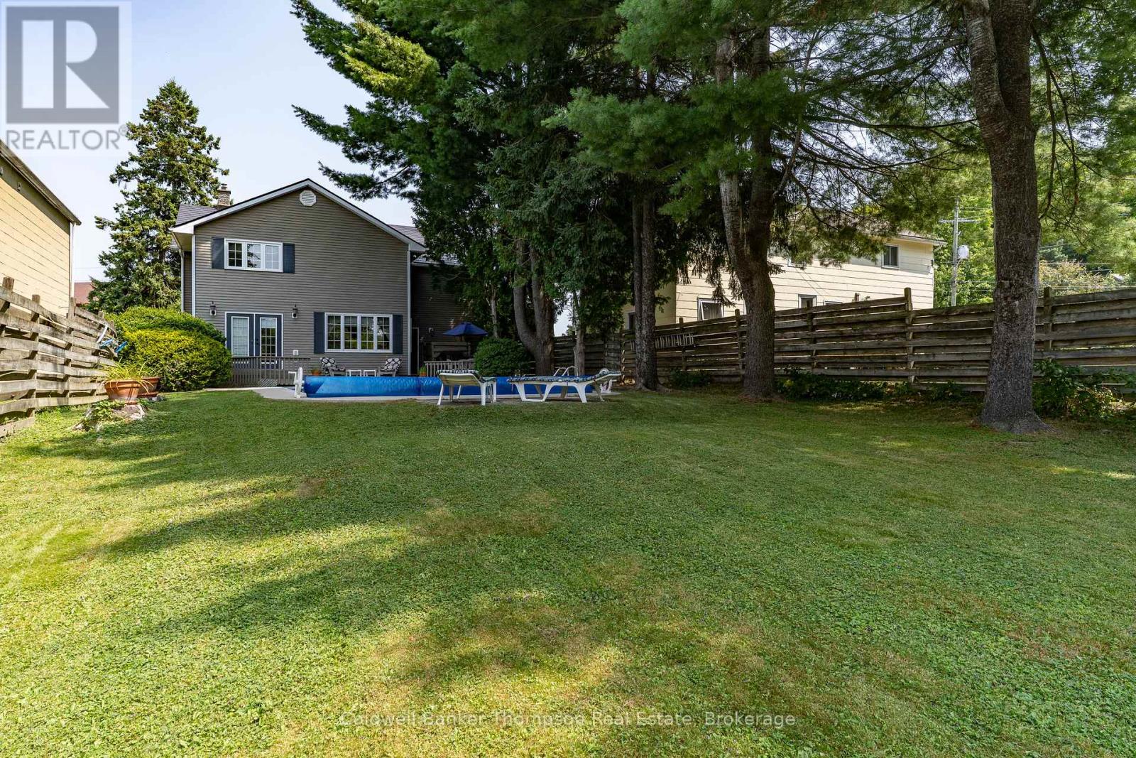 3 Cliff Avenue, Huntsville, Ontario P1H 1G4 - Photo 3 - X12537108