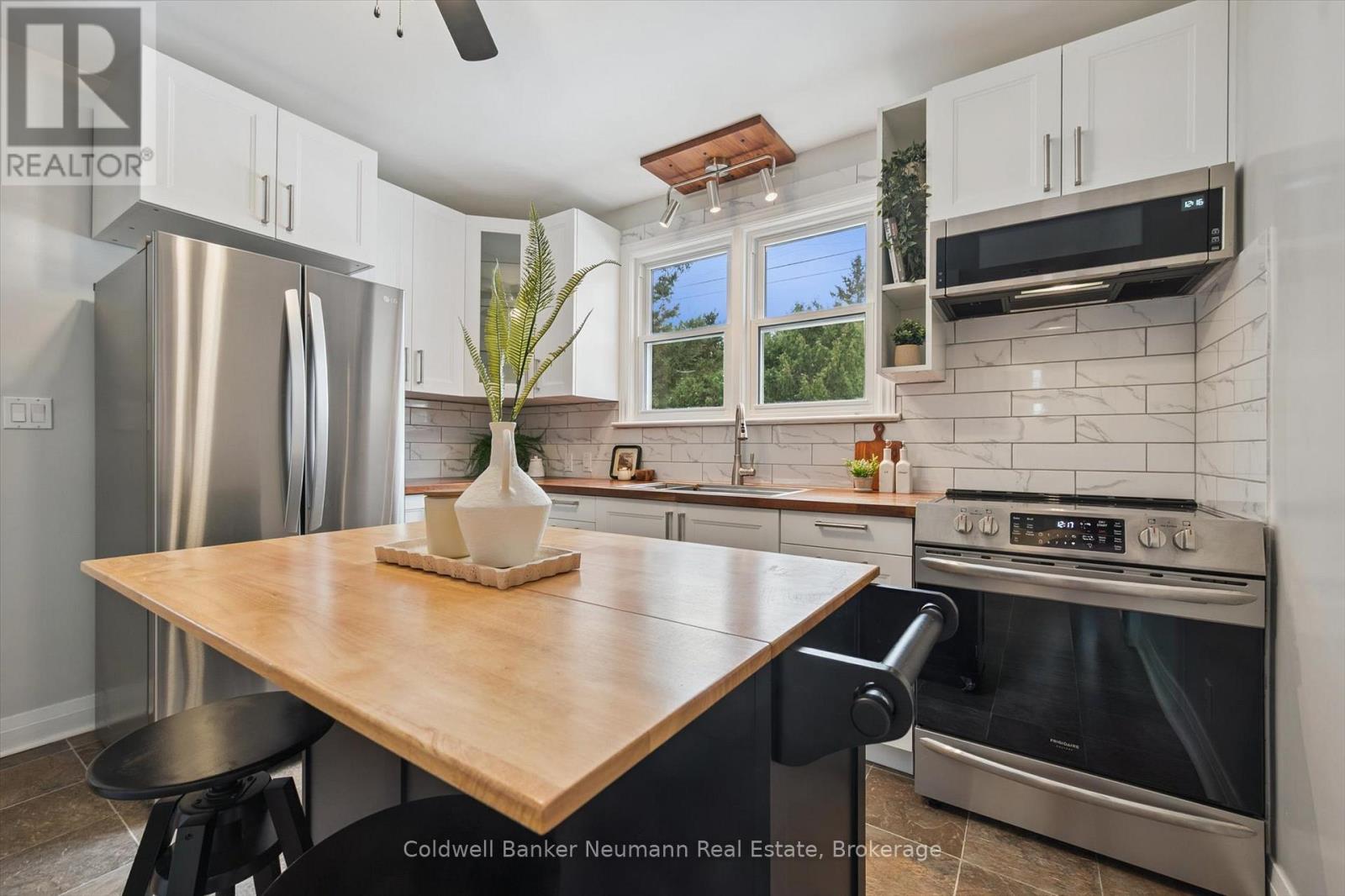 564 Paisley Road, Guelph, Ontario N1H 2S1 - Photo 11 - X12537152