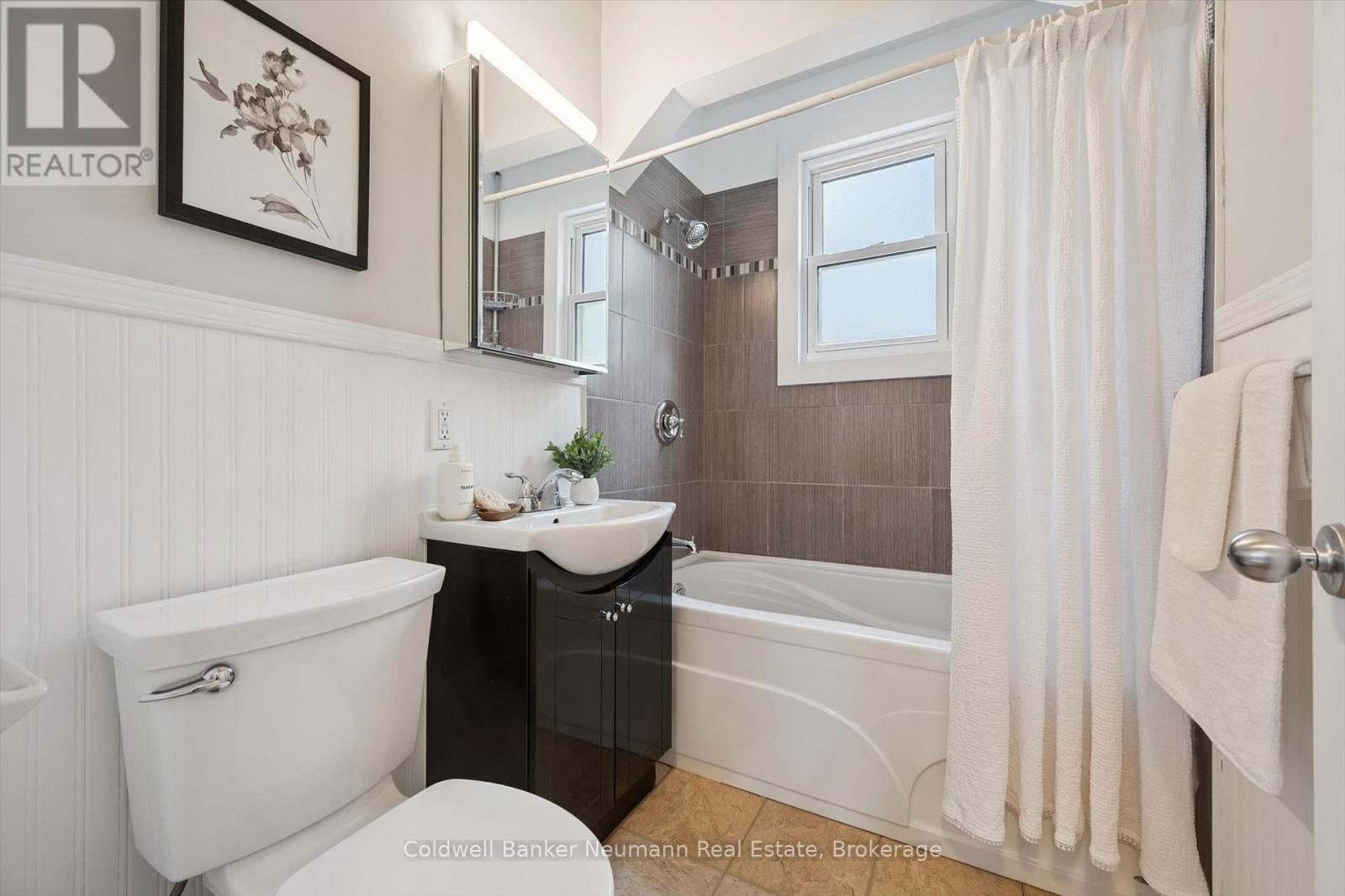 564 Paisley Road, Guelph, Ontario N1H 2S1 - Photo 20 - X12537152