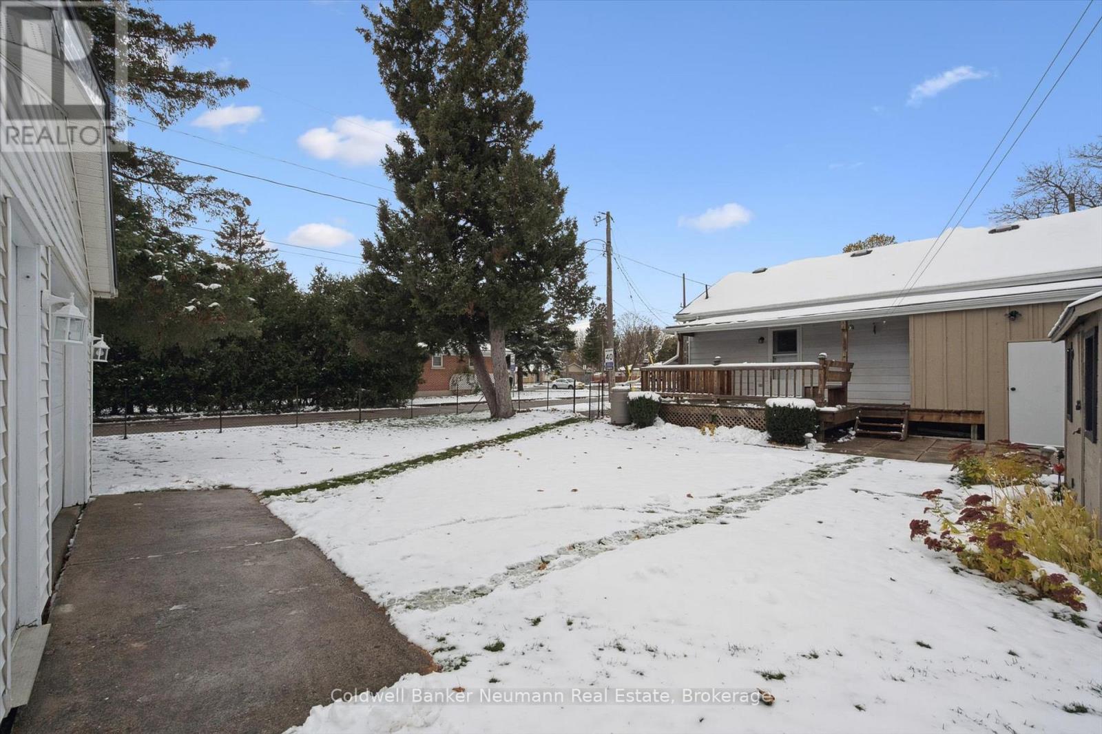 564 Paisley Road, Guelph, Ontario N1H 2S1 - Photo 31 - X12537152