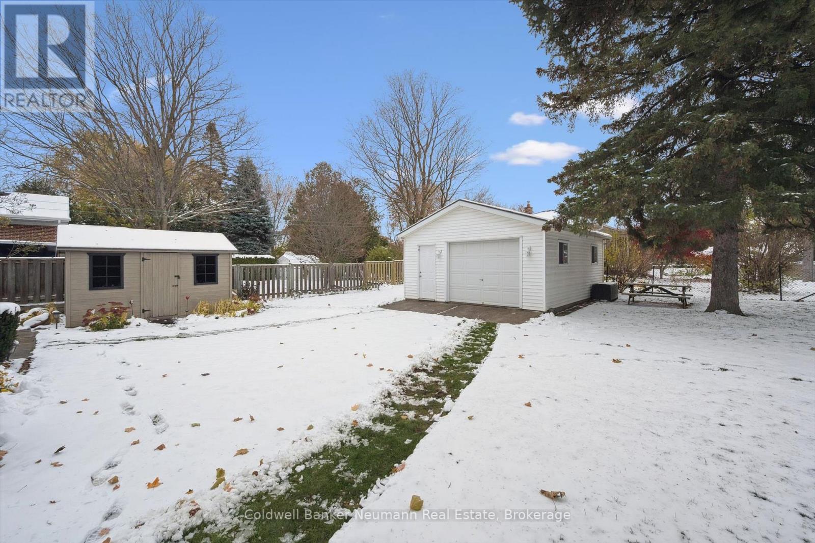 564 Paisley Road, Guelph, Ontario N1H 2S1 - Photo 32 - X12537152