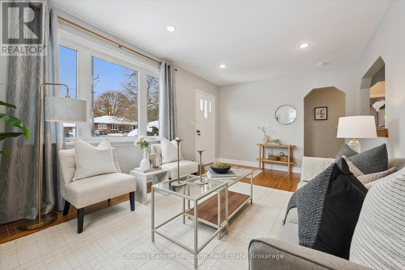 564 Paisley Road, Guelph, Ontario N1H 2S1 - Photo 7 - X12537152