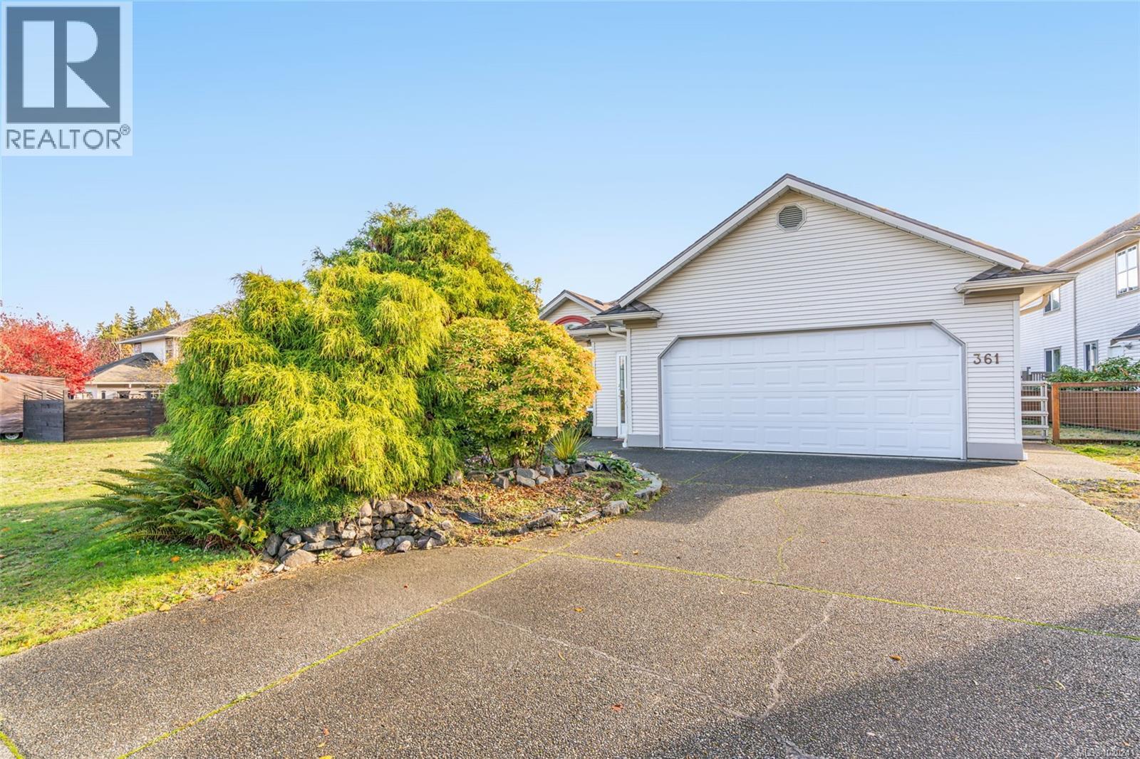 361 4th Ave Exten, Ladysmith, British Columbia  V9G 1T4 - Photo 2 - 1020241