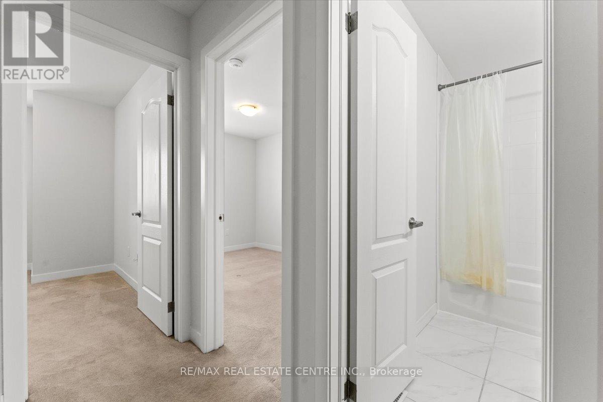 39 Denistoun Street, Welland, Ontario  L3C 0H6 - Photo 25 - X12536892