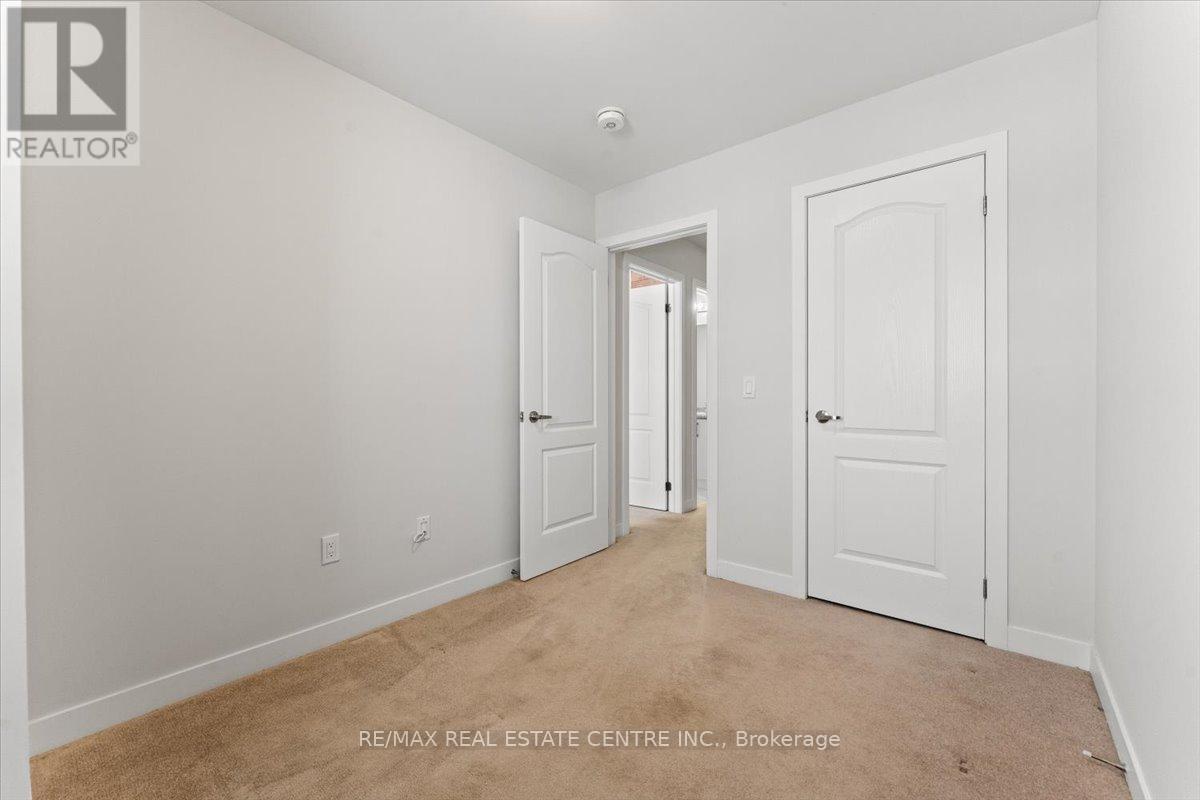 39 Denistoun Street, Welland, Ontario  L3C 0H6 - Photo 27 - X12536892