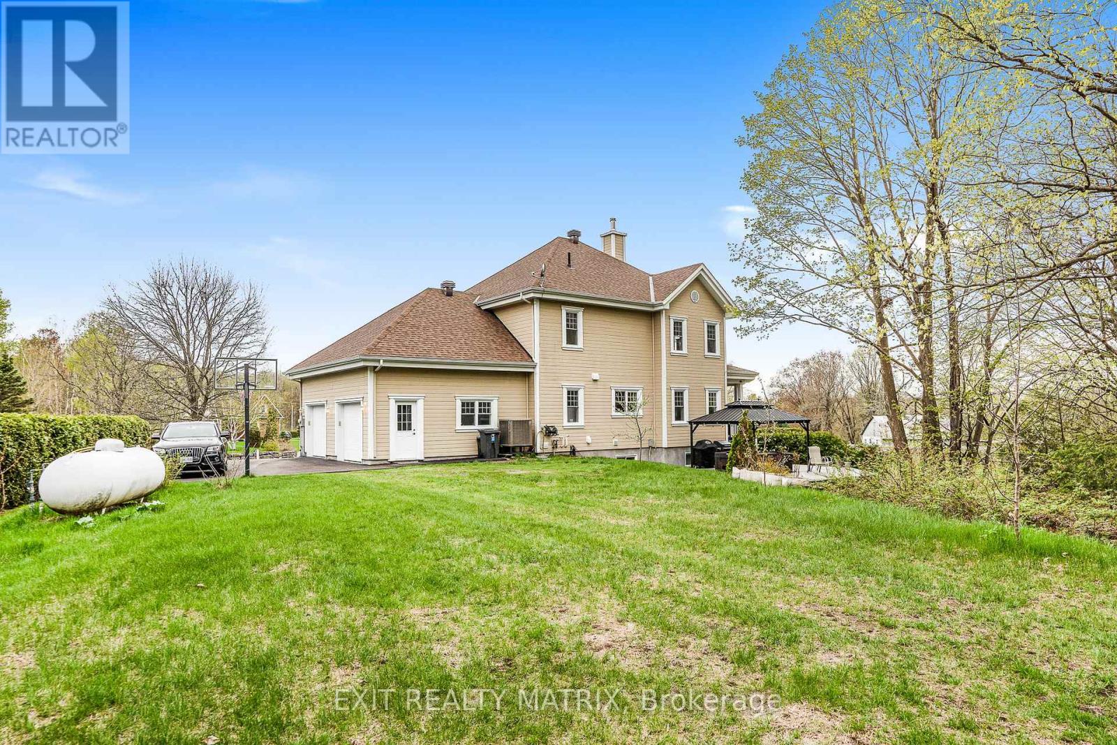 5 - 64 Radstock Lane, Champlain, Ontario  K6A 2R2 - Photo 3 - X12537048