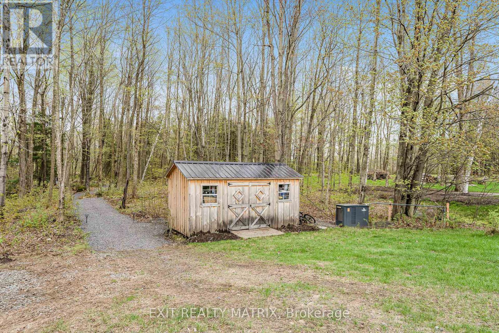 5 - 64 Radstock Lane, Champlain, Ontario  K6A 2R2 - Photo 38 - X12537048