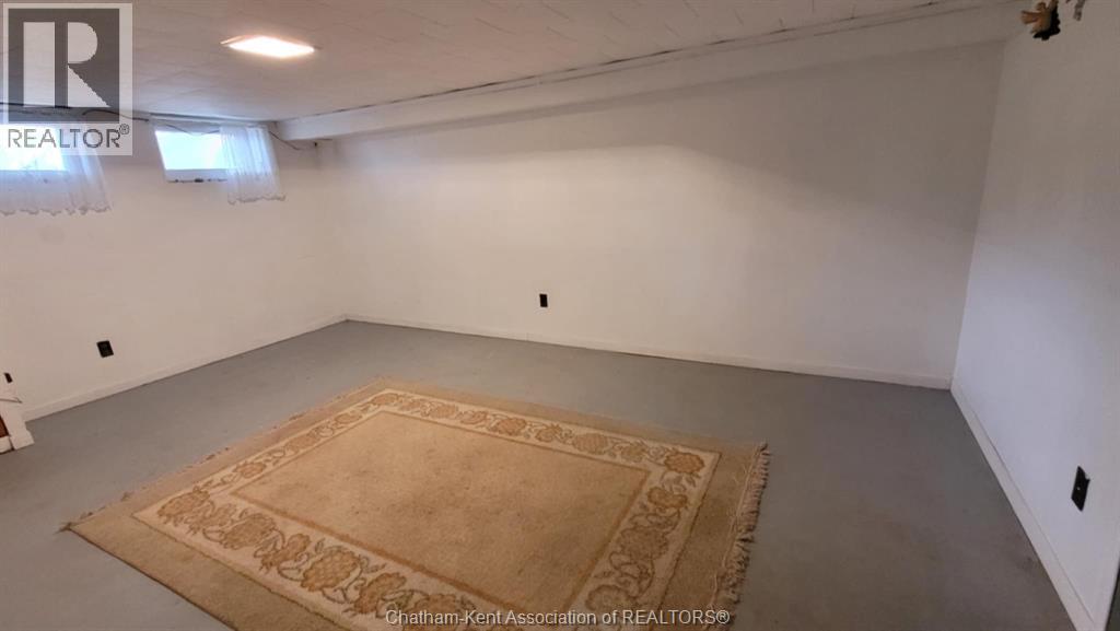 15 Lawrence Street, Wallaceburg, Ontario N8A 2B1 - Photo 18 - 25027731