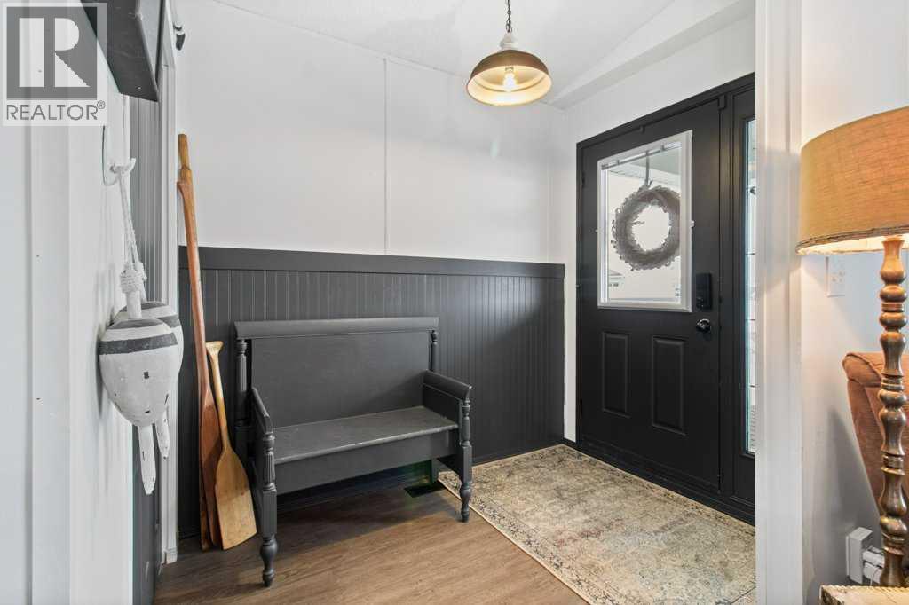 7 Baywood Link, Sylvan Lake, Alberta  T4S 0A8 - Photo 5 - A2269889