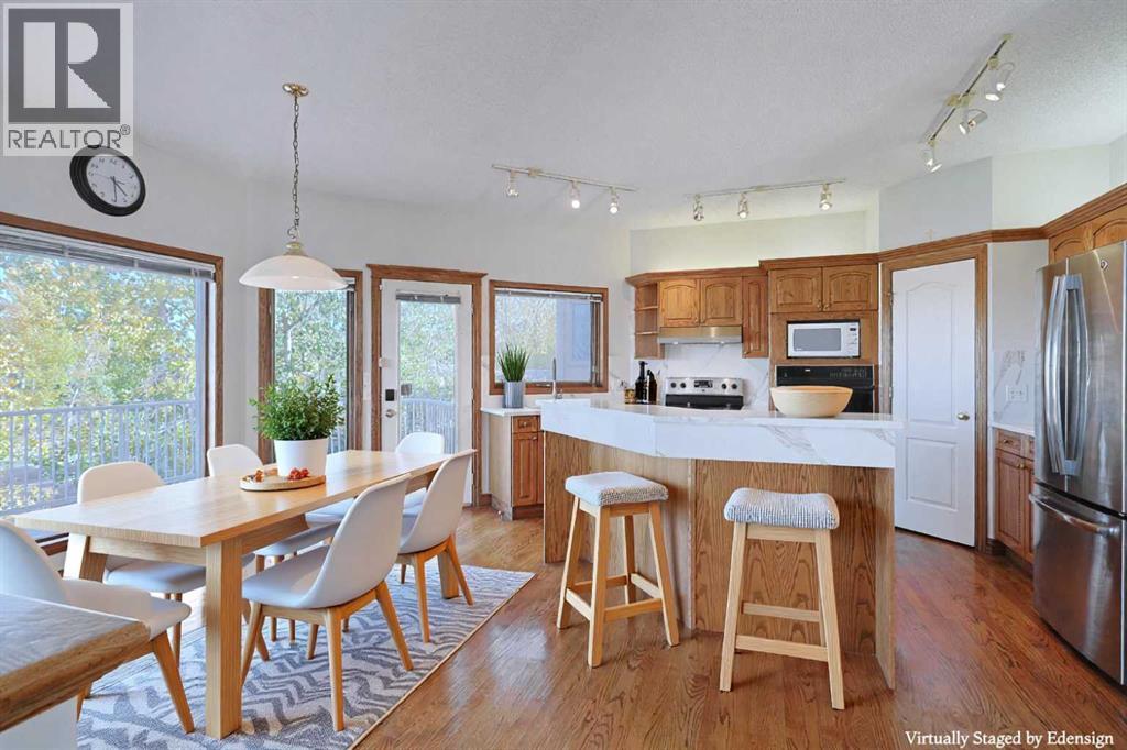 57 Hamptons Circle Nw, Calgary, Alberta  T3A 5T2 - Photo 9 - A2261456