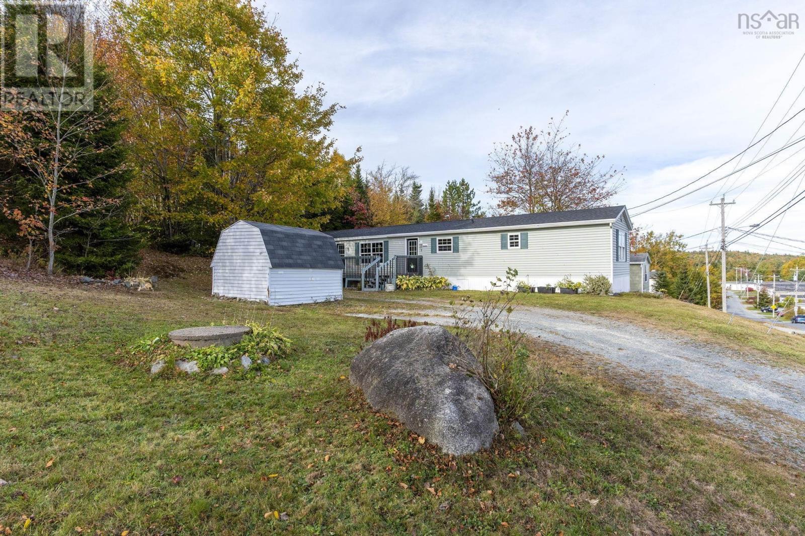 1 Bumpy Lane, Lake Echo, Nova Scotia  B3E 1B7 - Photo 41 - 202525917