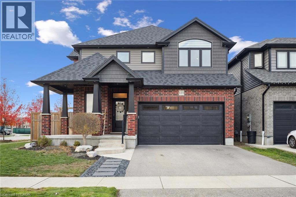 123 TRISTAN Crescent, Breslau, Ontario