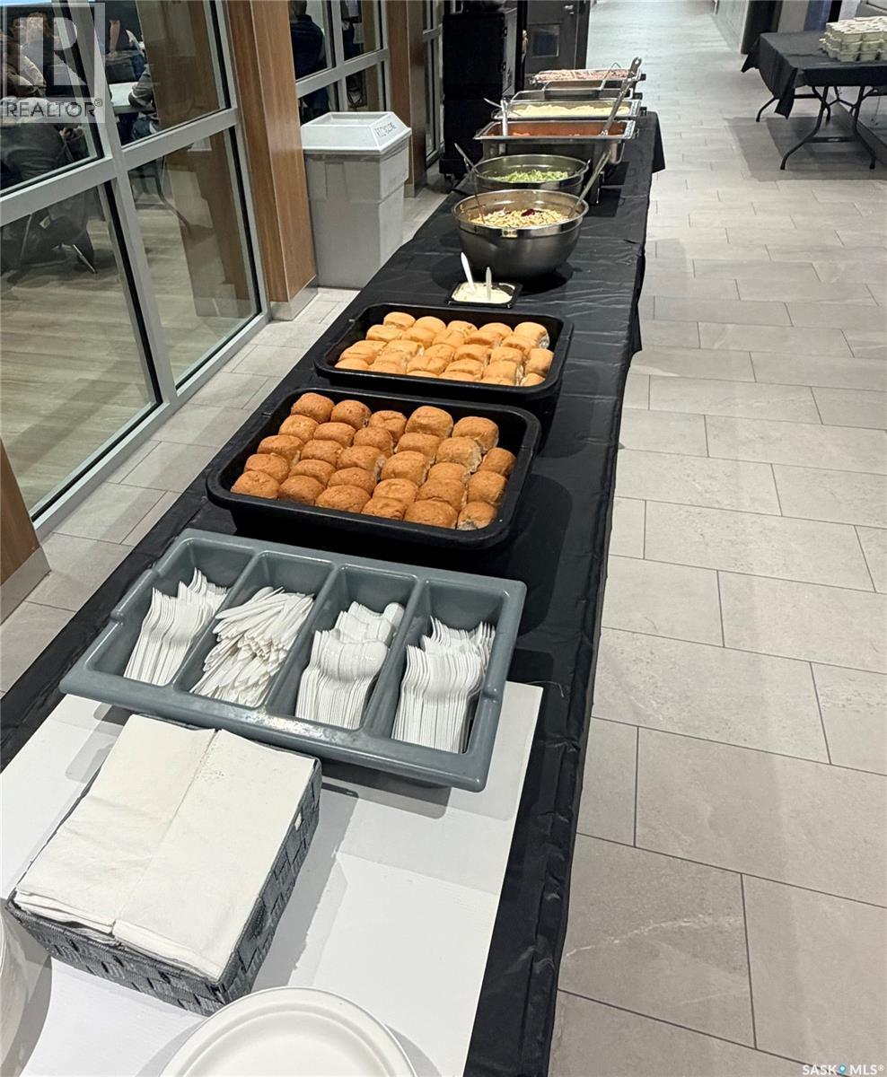 Bay B 1642 100th Street, North Battleford, Saskatchewan  S9A 0W6 - Photo 3 - SK023716