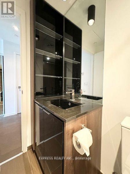 1802 - 70 Temperance Street, Toronto, Ontario  M5H 4E8 - Photo 24 - C12537056