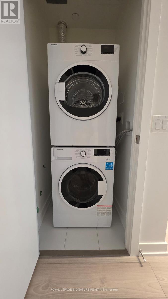 1507 - 120 Broadway Avenue, Toronto, Ontario  M4P 0E9 - Photo 13 - C12537082