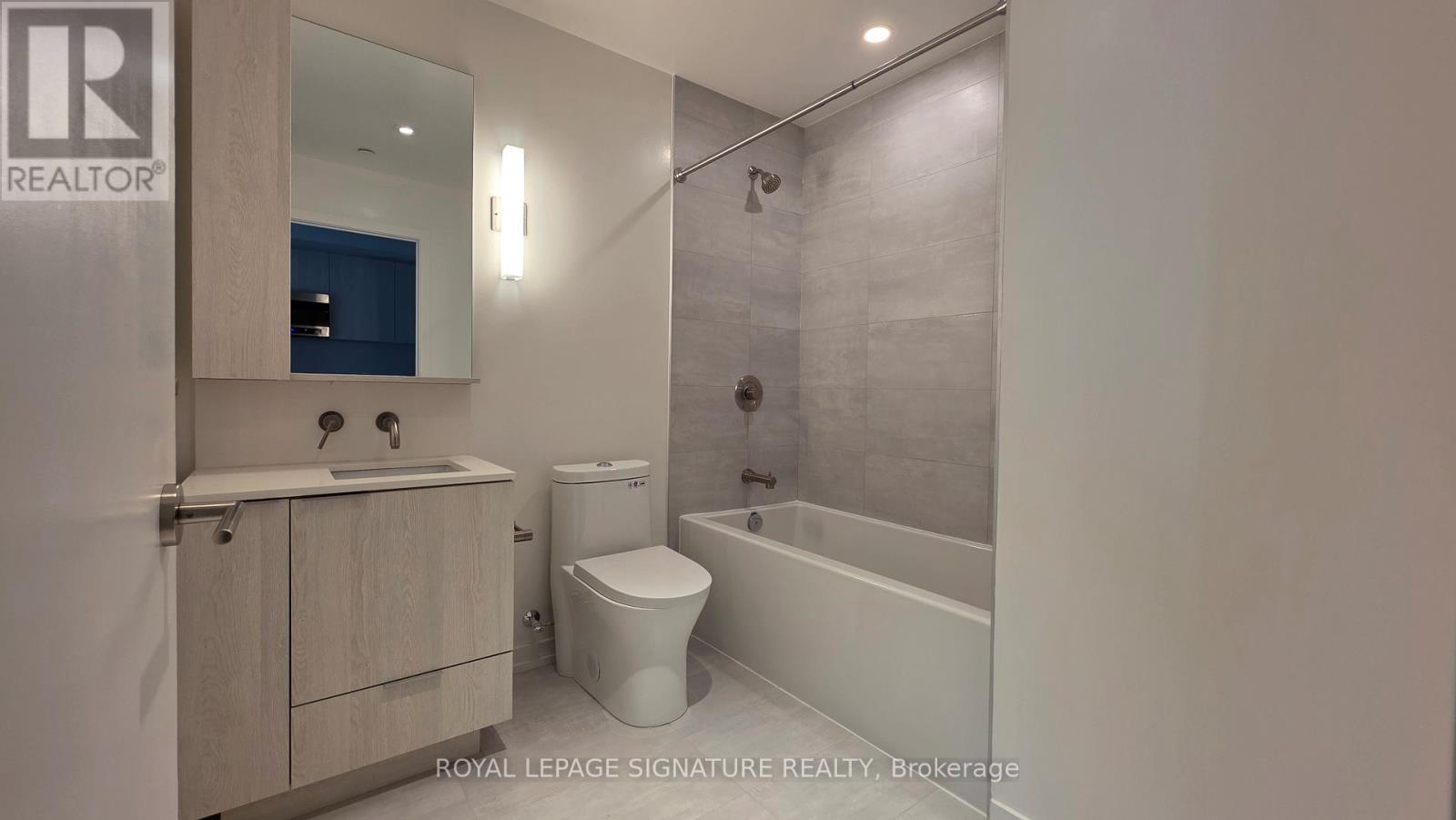 1507 - 120 Broadway Avenue, Toronto, Ontario  M4P 0E9 - Photo 8 - C12537082