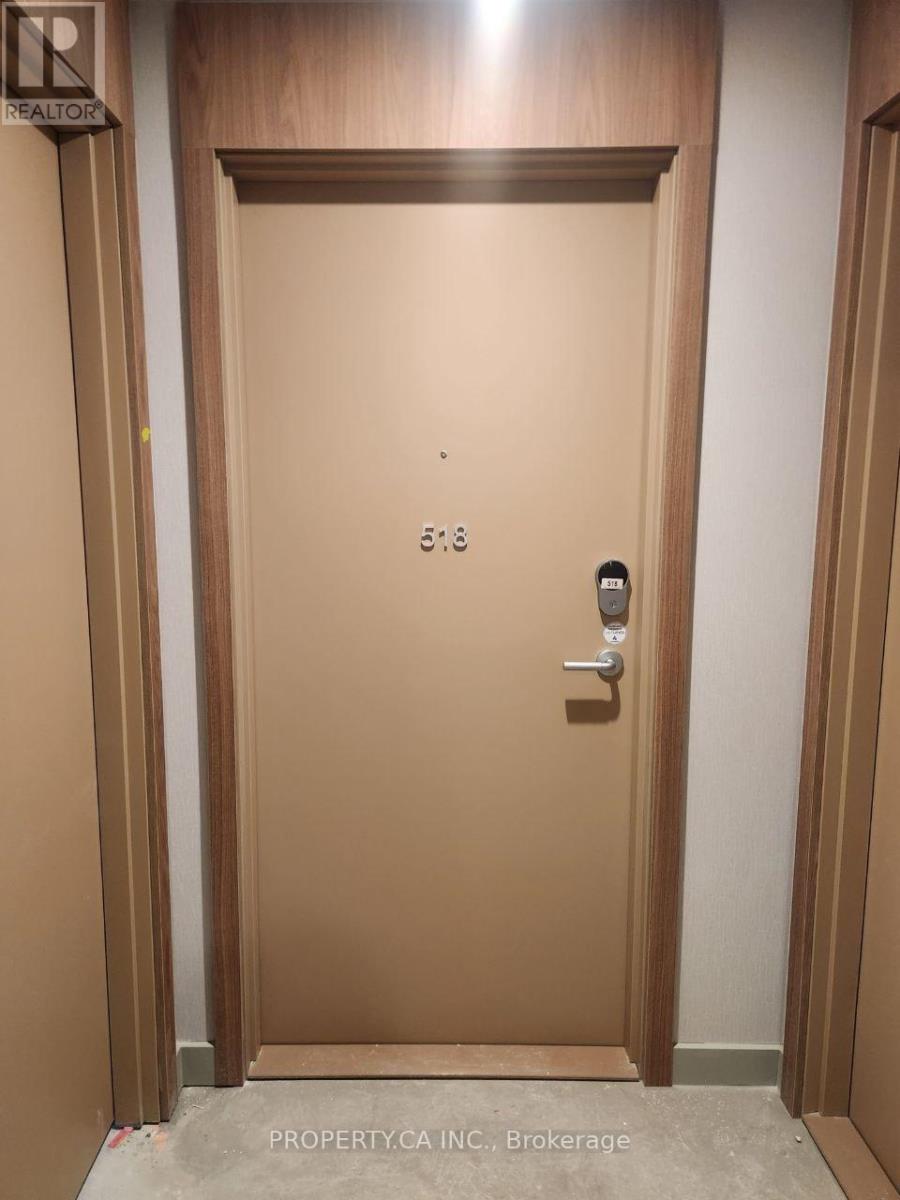 518 - 1 Quarrington Lane, Toronto, Ontario  M3C 0S4 - Photo 2 - C12537136