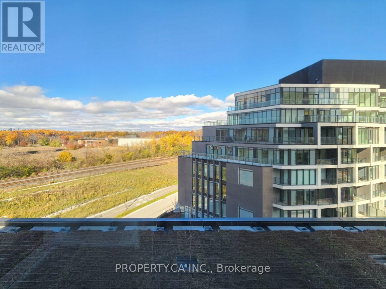 518 - 1 Quarrington Lane, Toronto, Ontario  M3C 0S4 - Photo 6 - C12537136