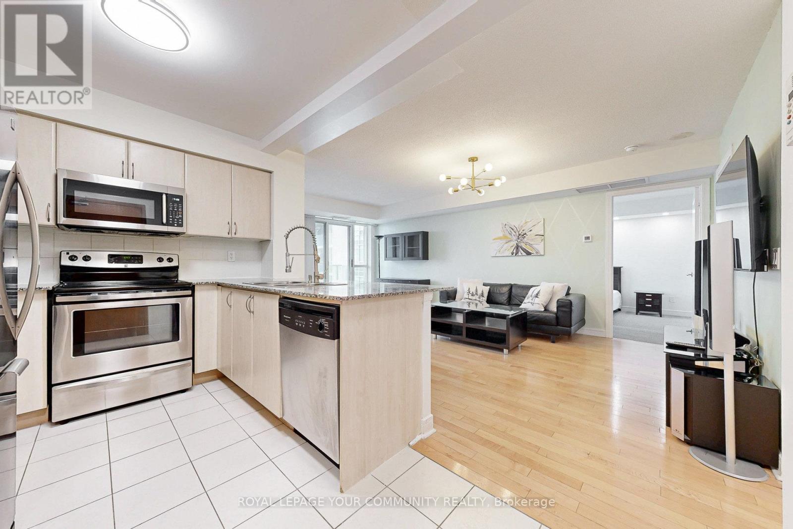 916 - 35 Bales Avenue, Toronto, Ontario  M2N 6K8 - Photo 6 - C12537210