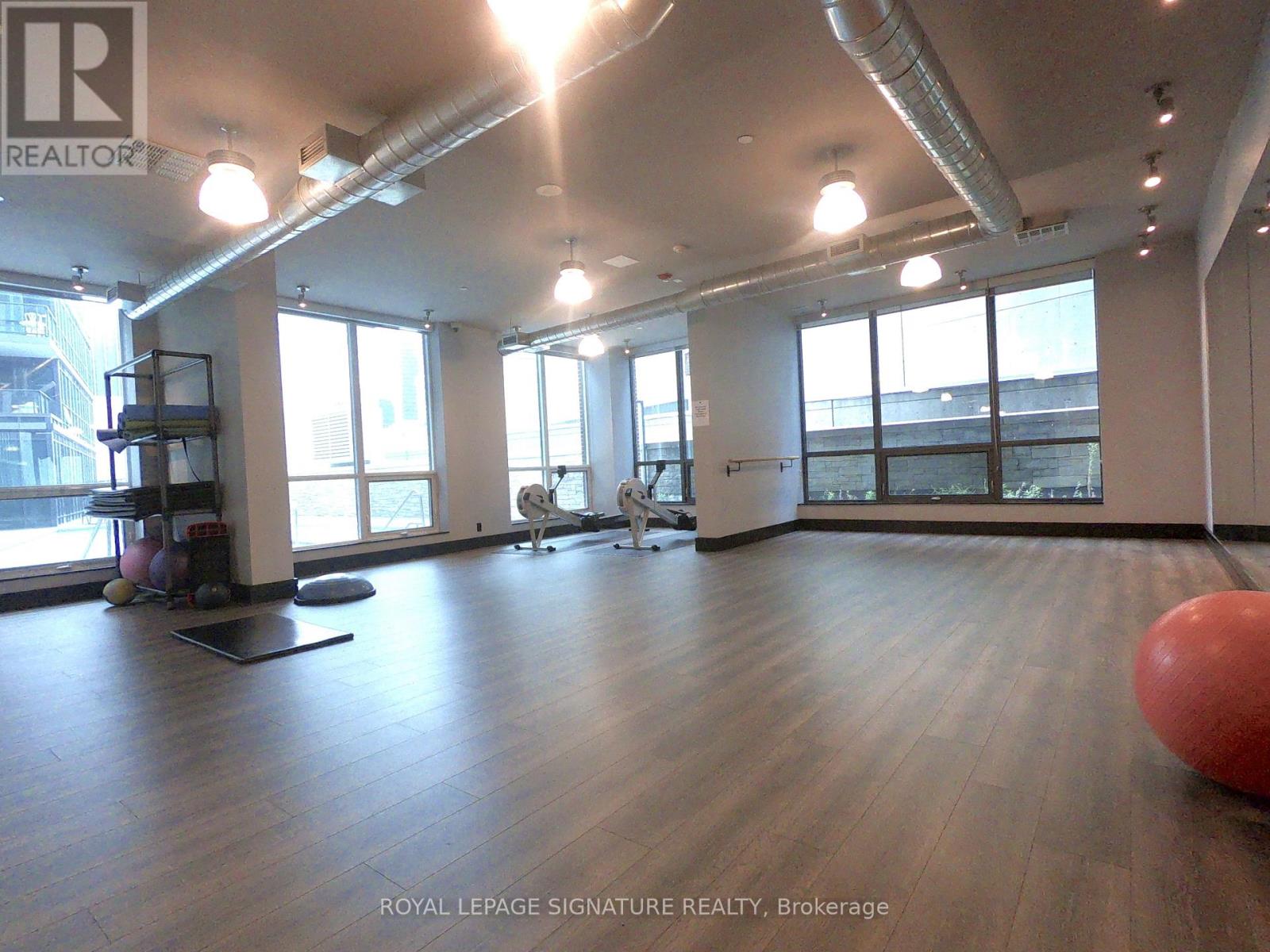 1703 - 1 Scott Street, Toronto, Ontario  M5E 1A1 - Photo 12 - C12537214