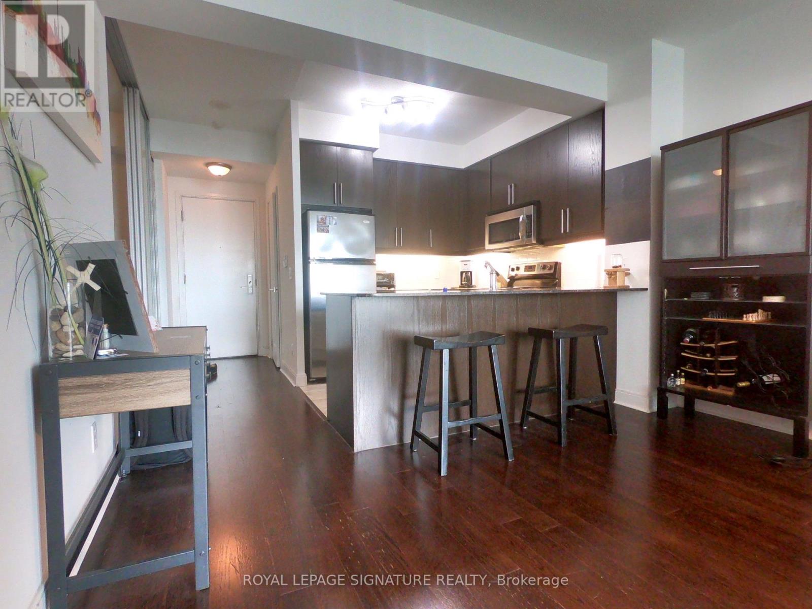 1703 - 1 Scott Street, Toronto, Ontario  M5E 1A1 - Photo 4 - C12537214