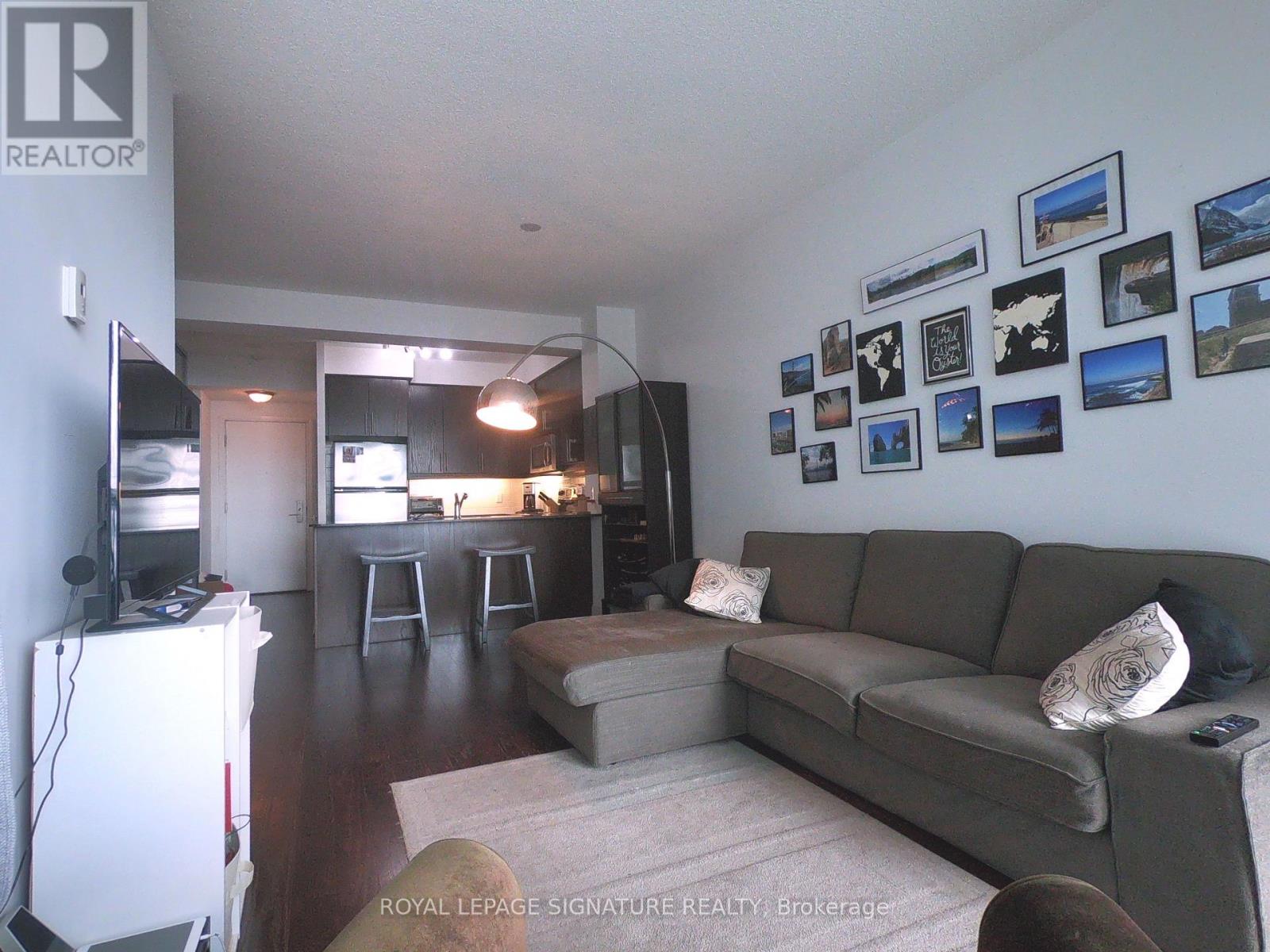 1703 - 1 Scott Street, Toronto, Ontario  M5E 1A1 - Photo 5 - C12537214