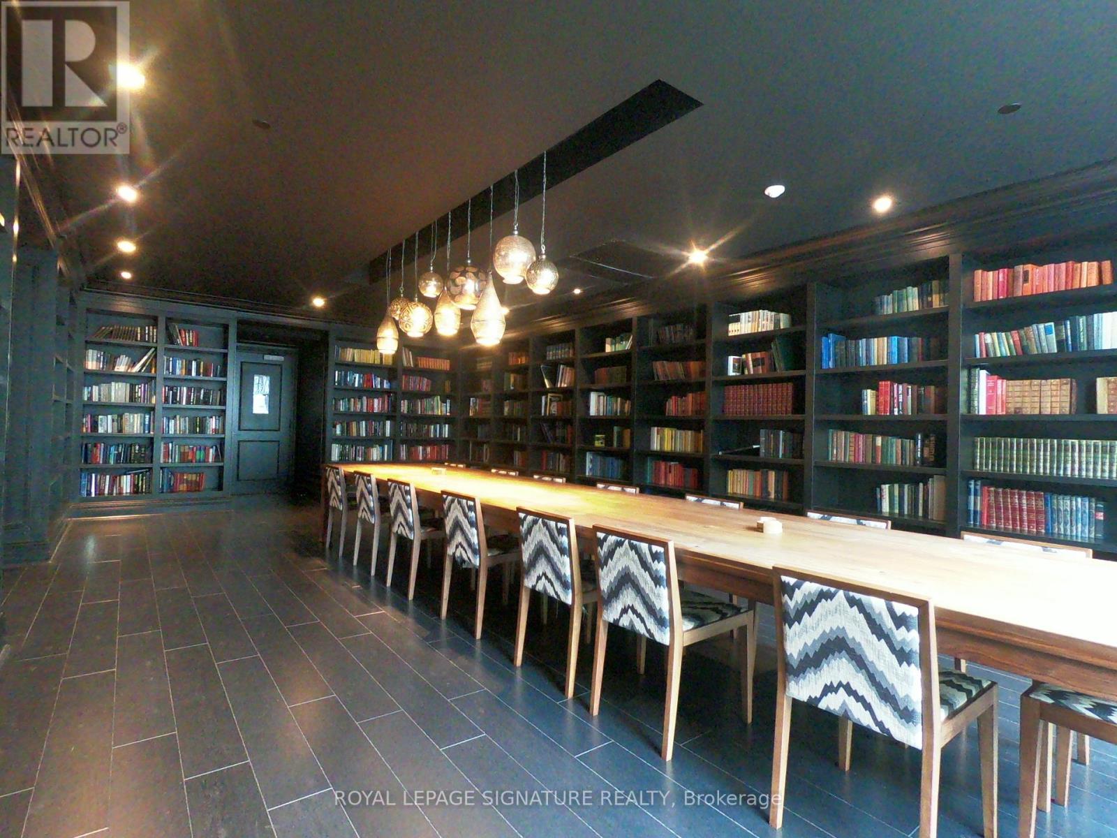 1703 - 1 Scott Street, Toronto, Ontario  M5E 1A1 - Photo 9 - C12537214