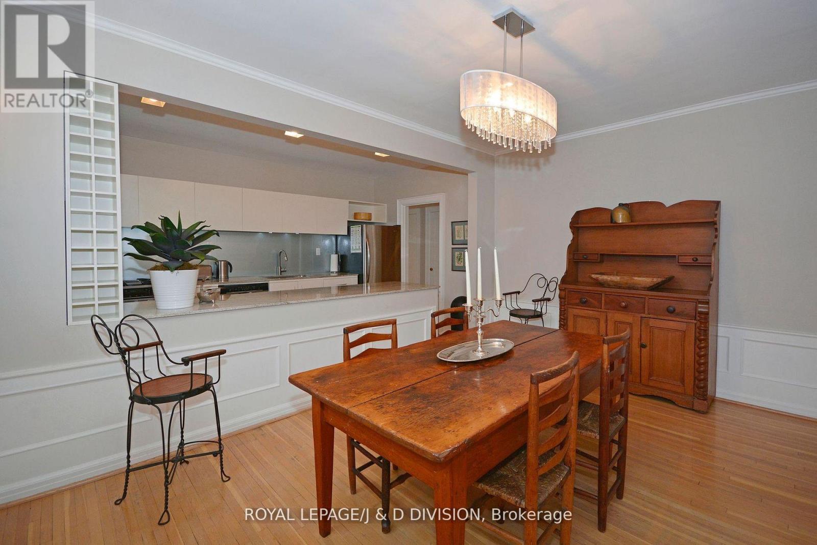 34 Edmund Avenue, Toronto, Ontario  M4V 1H3 - Photo 16 - C12537216